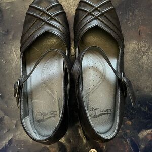 Dansko Women's Dark Black Leather Flats